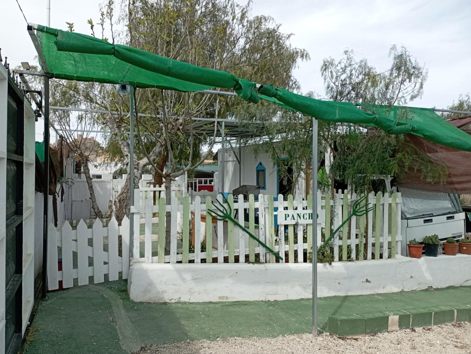 Caravanas Y Habitaciones Para Relajarse Sax Bagian luar foto