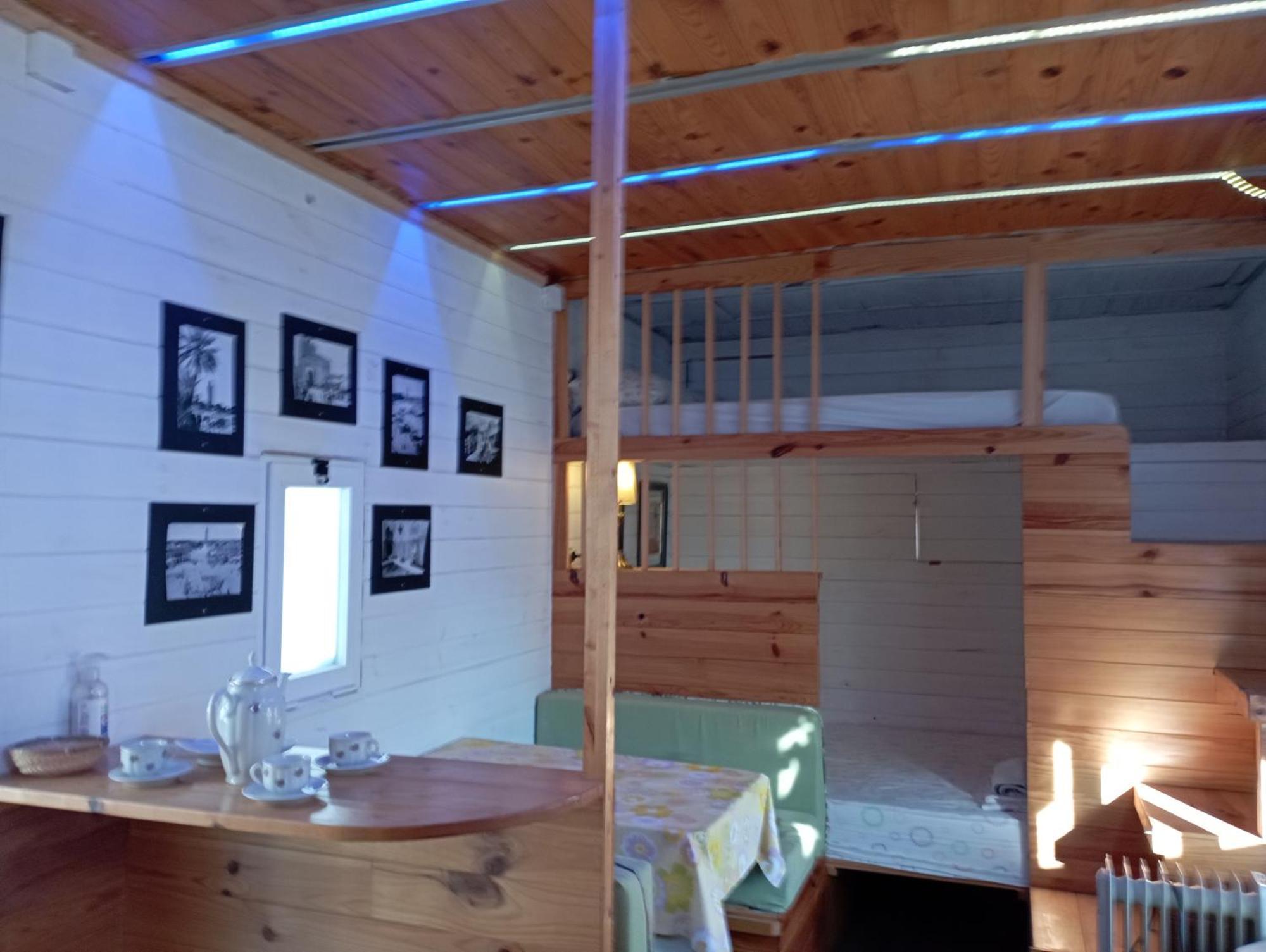 Caravanas Y Habitaciones Para Relajarse Sax Bagian luar foto
